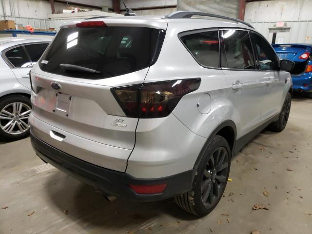 Photo 4 from auction – 2018 FORD ESCAPE SE with VIN 1FMCU0GDXJUB54599