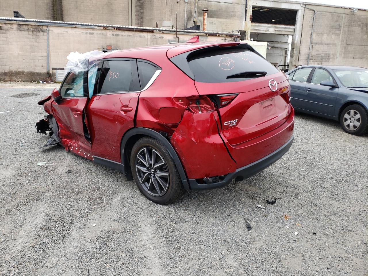 Photo 3 from auction – 2017 MAZDA CX-5 GRAND with VIN JM3KFBDL3H0206715