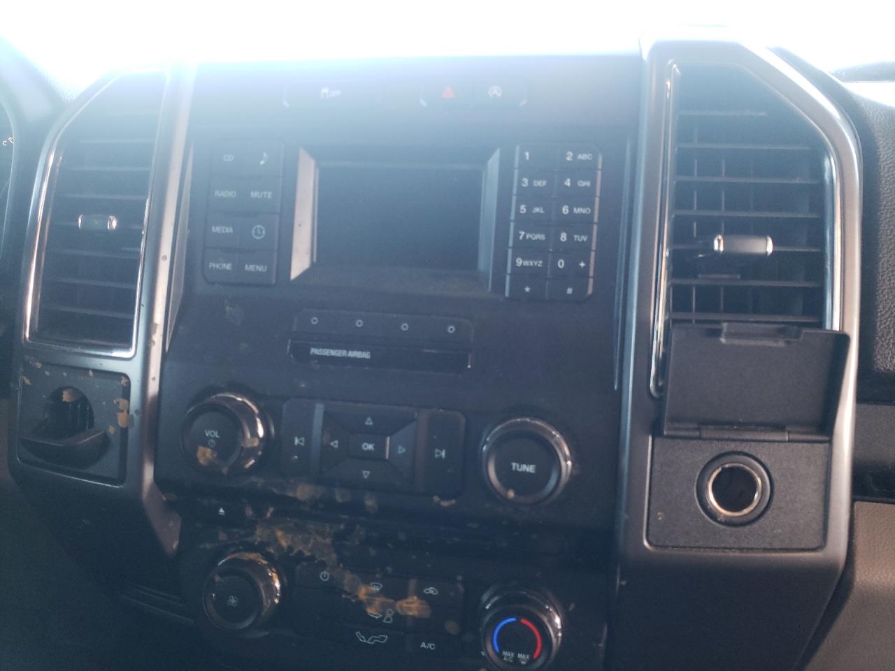 Photo 9 from auction – 2017 FORD F150 SUPER with VIN 1FTEW1CPXHFC77850