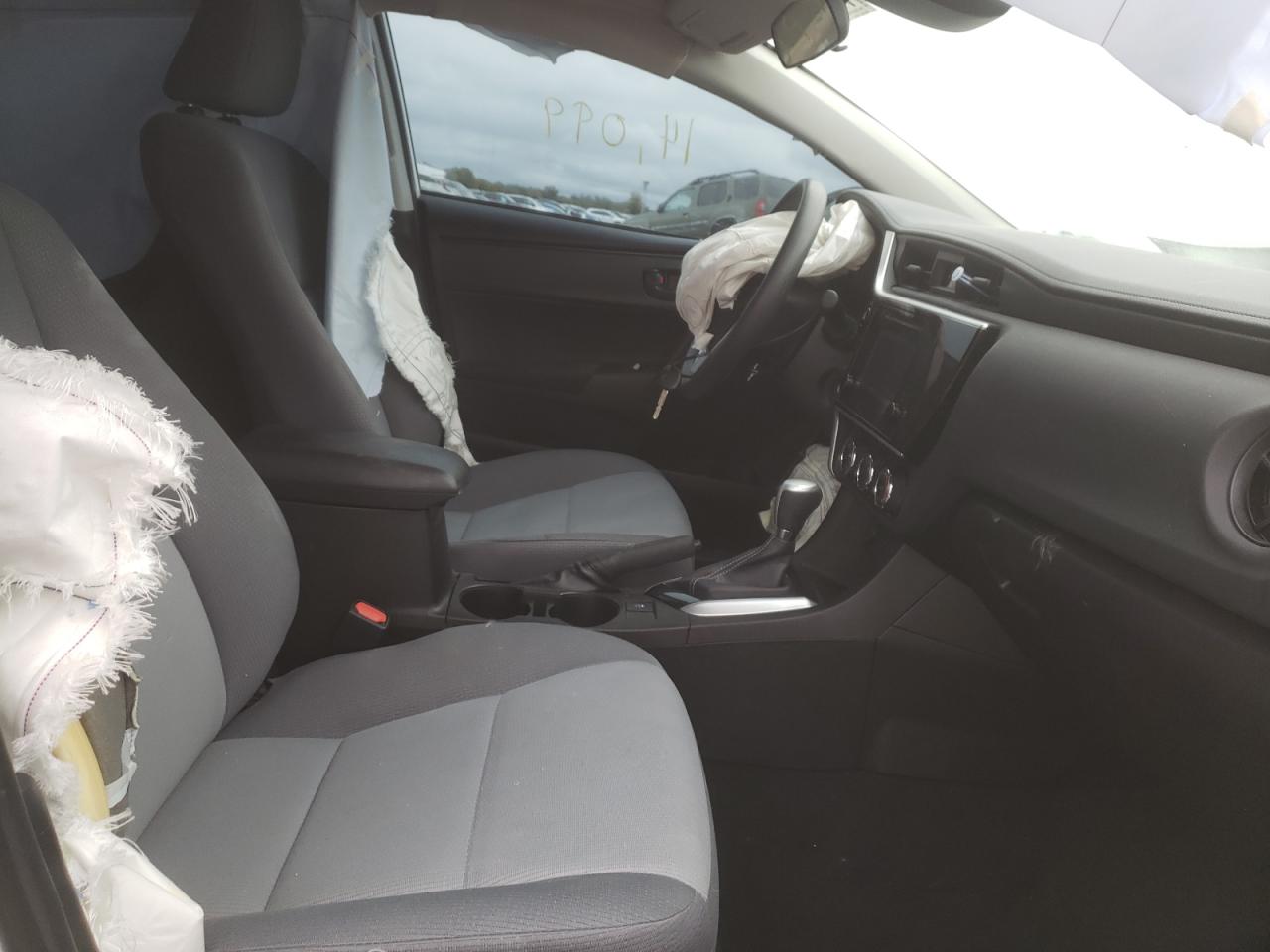 Photo 5 from auction – 2019 TOYOTA COROLLA L with VIN 5YFBURHEXKP889173