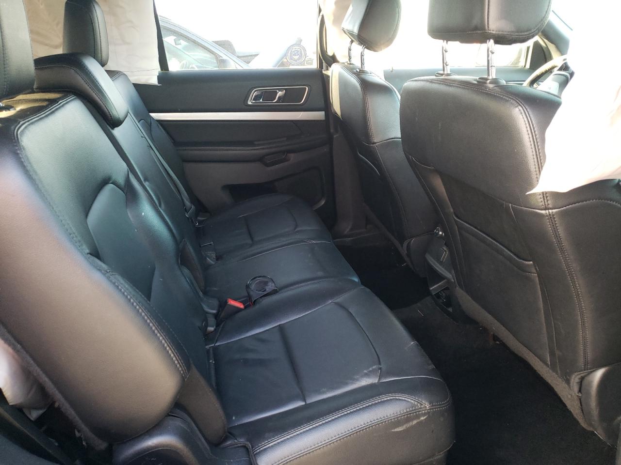 Photo 6 from auction – 2016 FORD EXPLORER X with VIN 1FM5K8D89GGB08516