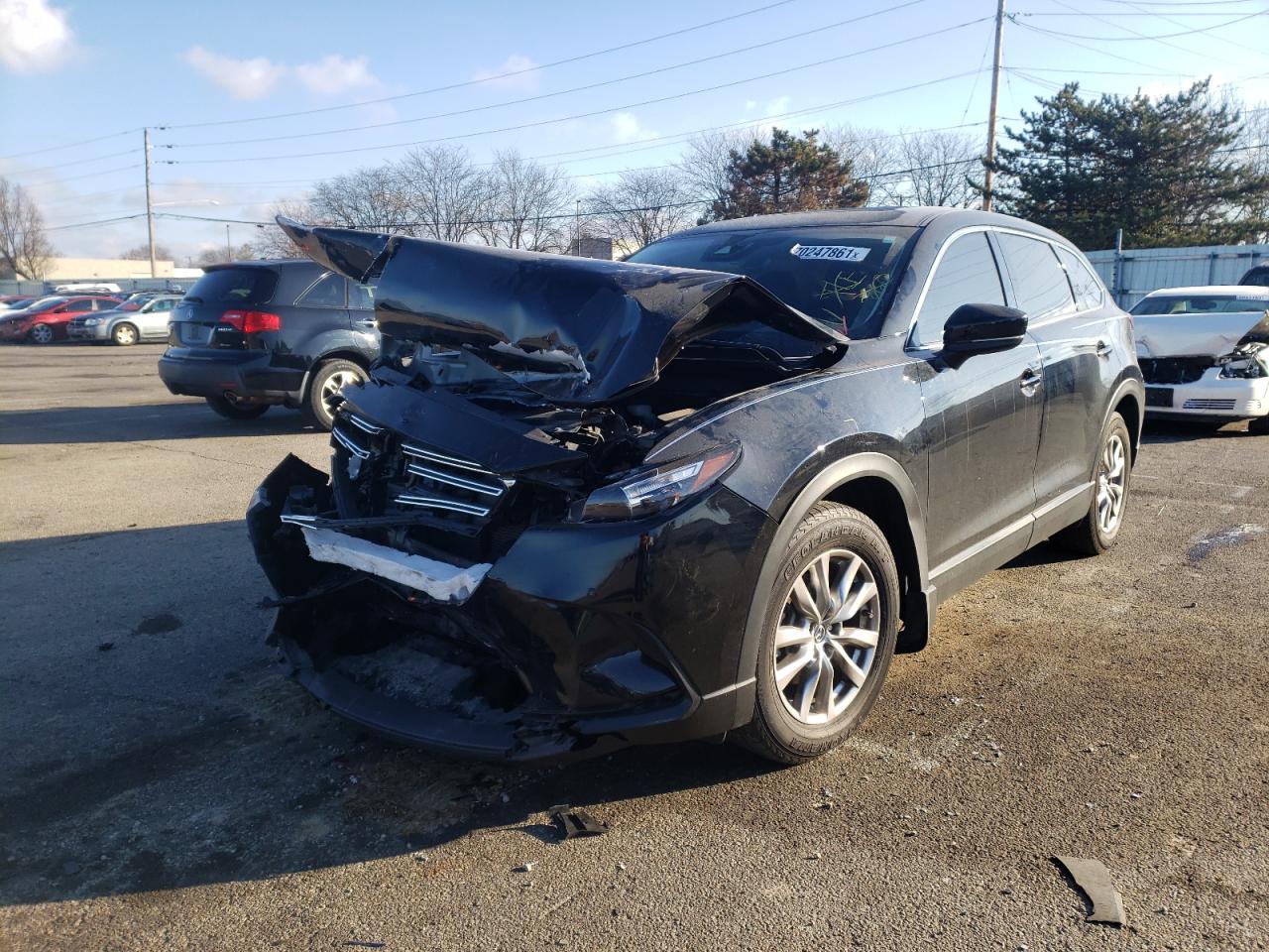 Photo 2 from auction – 2018 MAZDA CX-9 TOURI with VIN JM3TCBCY9J0220148