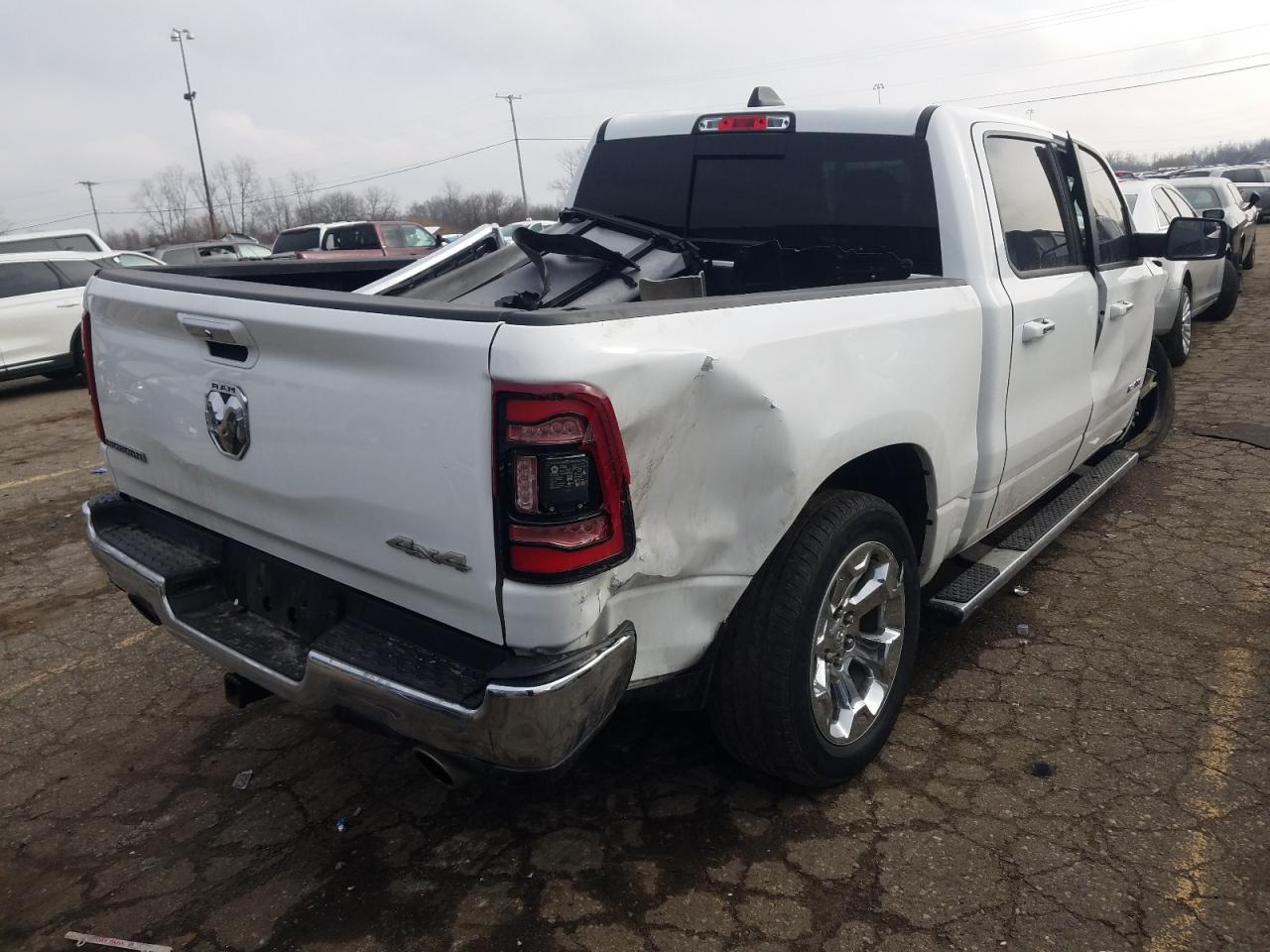 Foto 4 de la subasta – 2019 RAM 1500 BIG H con VIN 1C6SRFFT2KN574101