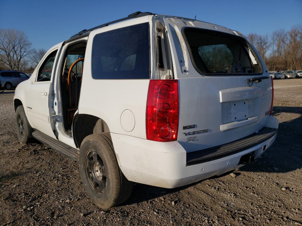 Photo 3 from auction – 2009 GMC YUKON SLT with VIN 1GKFK33019R243833