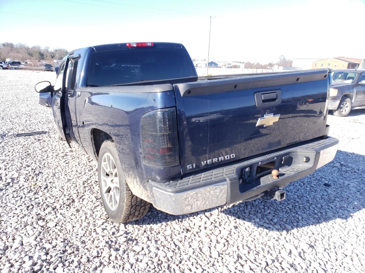 Photo 3 from auction – 2011 CHEVROLET SILVERADO with VIN 1GCRCPEX3BZ210622