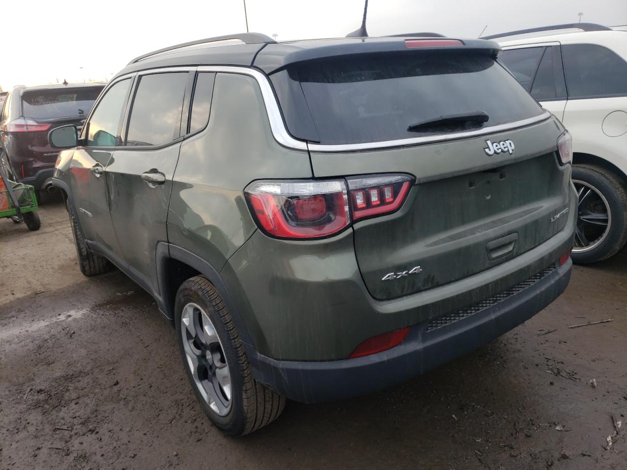Photo 3 from auction – 2018 JEEP COMPASS LI with VIN 3C4NJDCB1JT396953