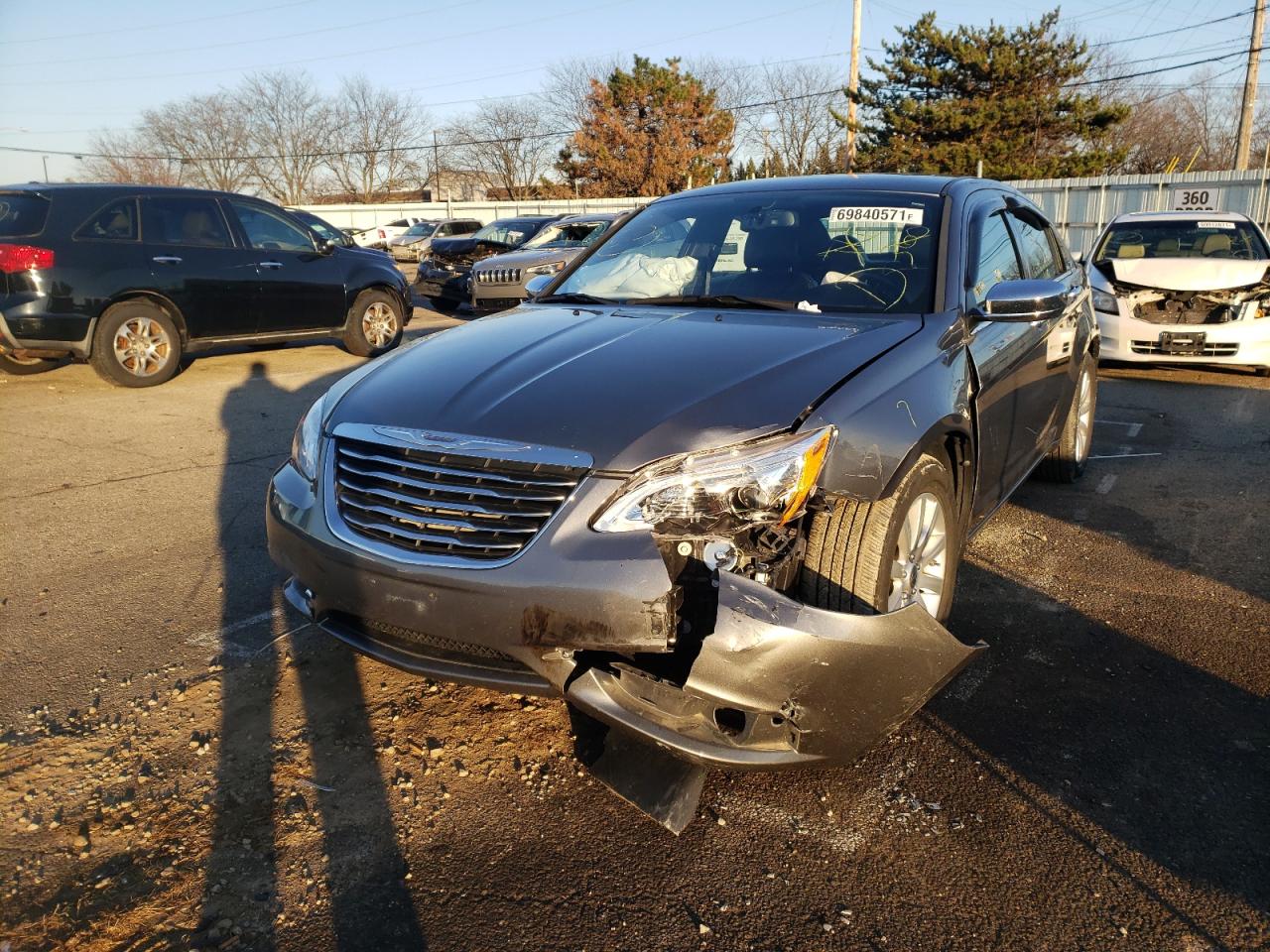 Photo 2 from auction – 2013 CHRYSLER 200 LIMITE with VIN 1C3CCBCG6DN509399