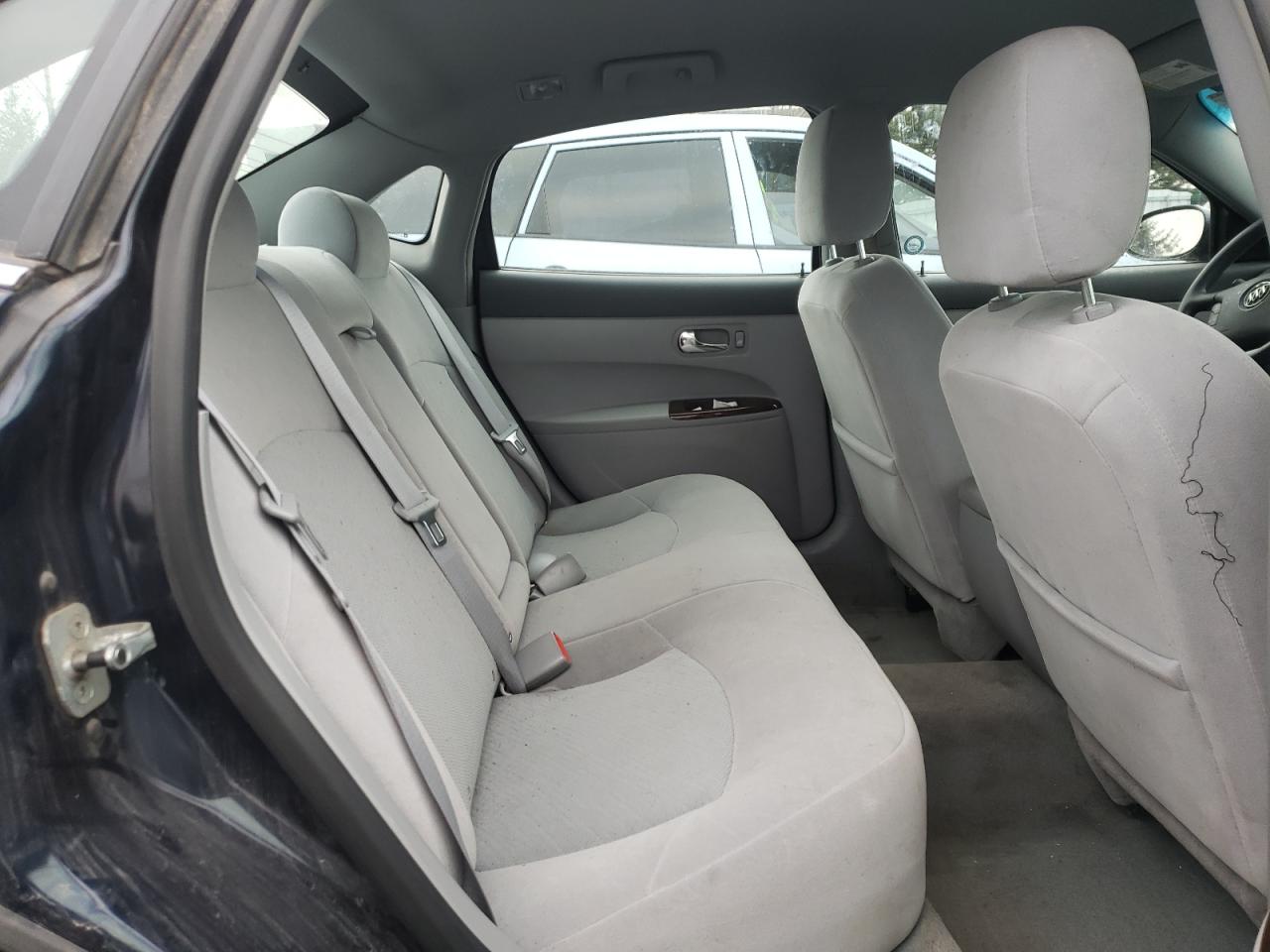 Photo 6 from auction – 2007 BUICK ALLURE CX with VIN 2G4WF582771137992
