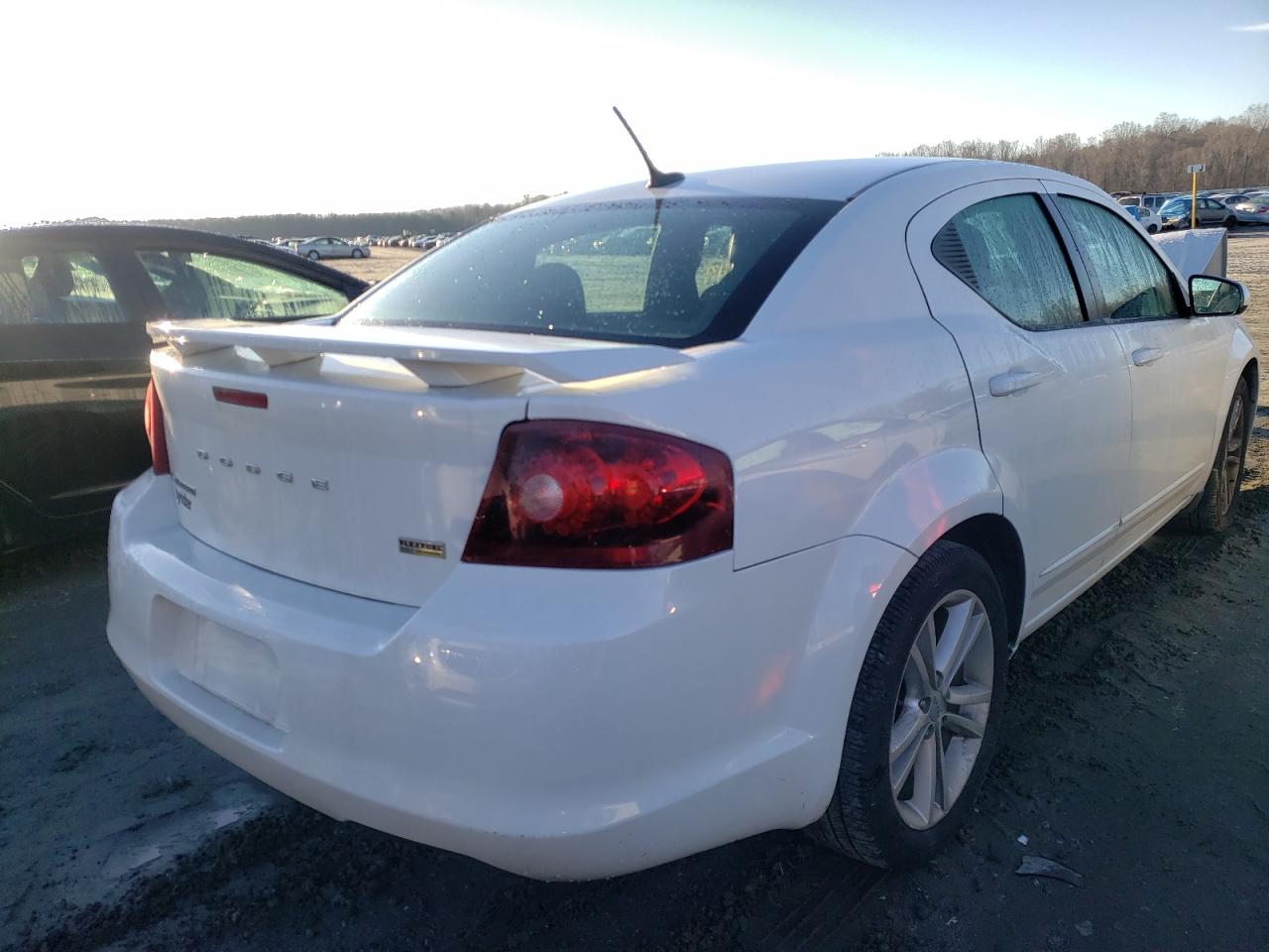 Photo 4 from auction – 2012 DODGE AVENGER SX with VIN 1C3CDZEG7CN310105