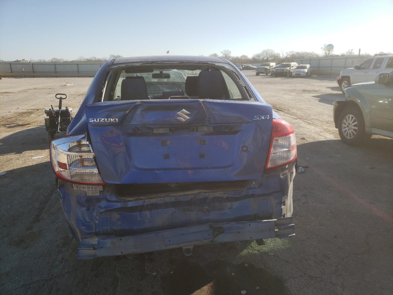 Photo 9 from auction – 2013 SUZUKI SX4 LE with VIN JS2YC5A3XD6100566