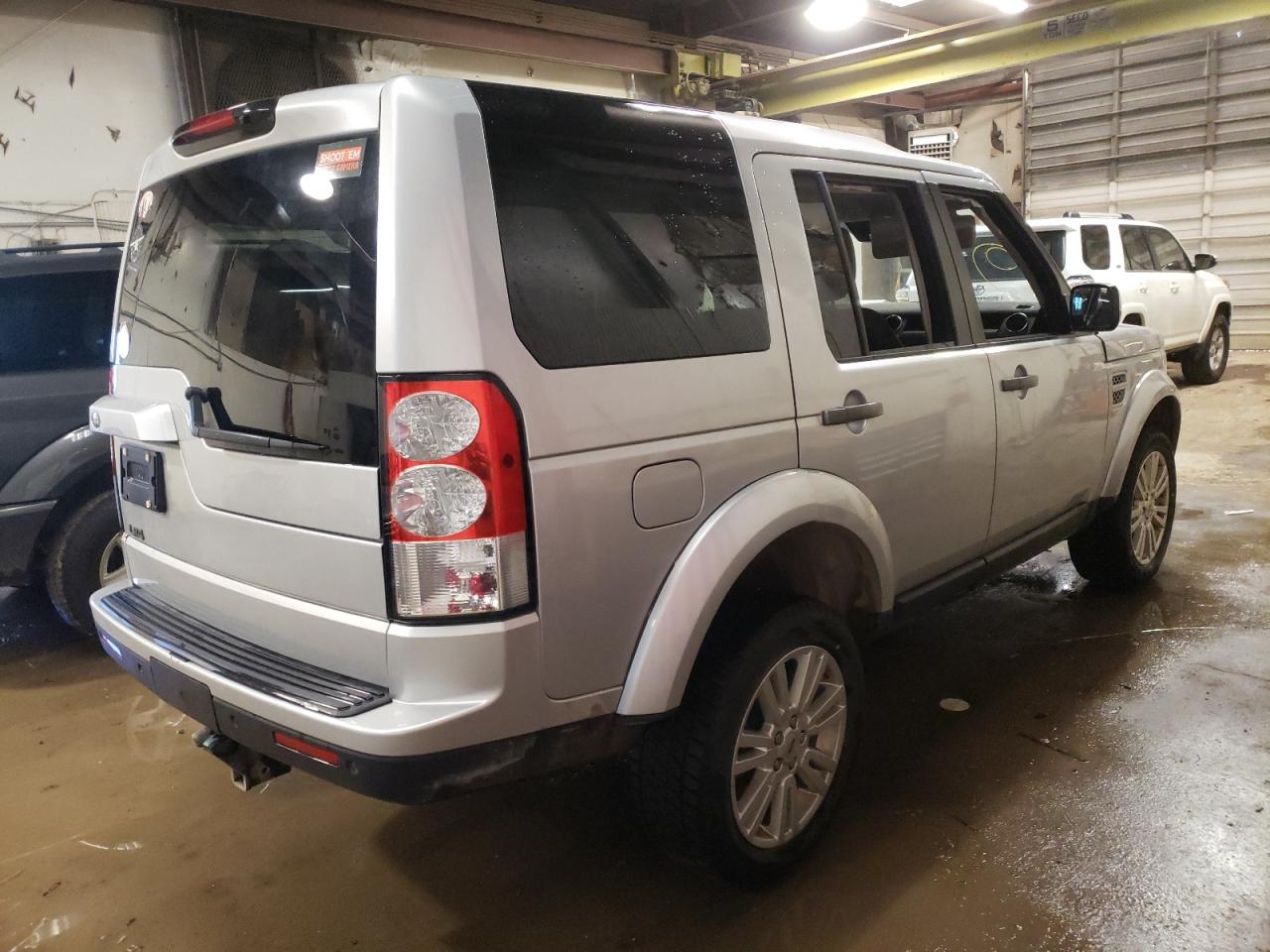 Photo 4 from auction – 2013 LAND ROVER LR4 with VIN SALAC2D48DA667069