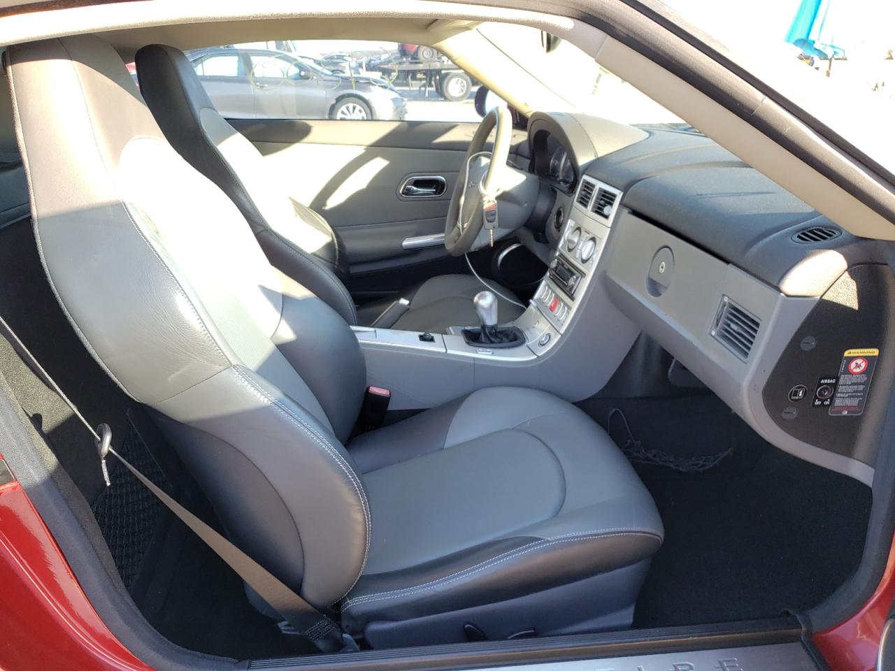 Photo 5 from auction – 2004 CHRYSLER CROSSFIRE with VIN 1C3AN69L84X009066