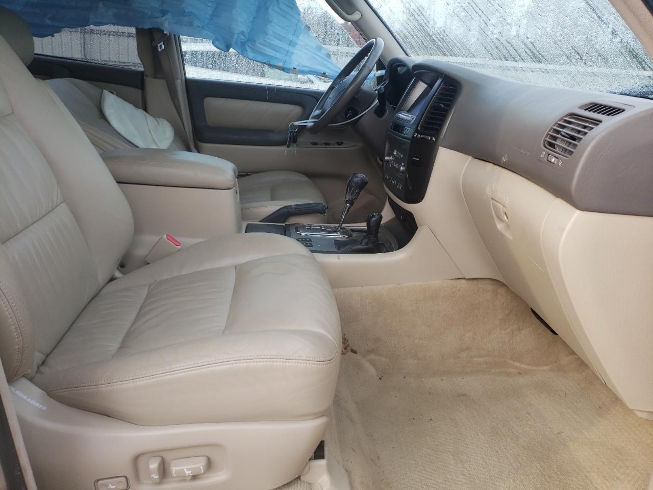 Photo 5 from auction – 2005 TOYOTA CRUISER with VIN JTEHT05J352076461