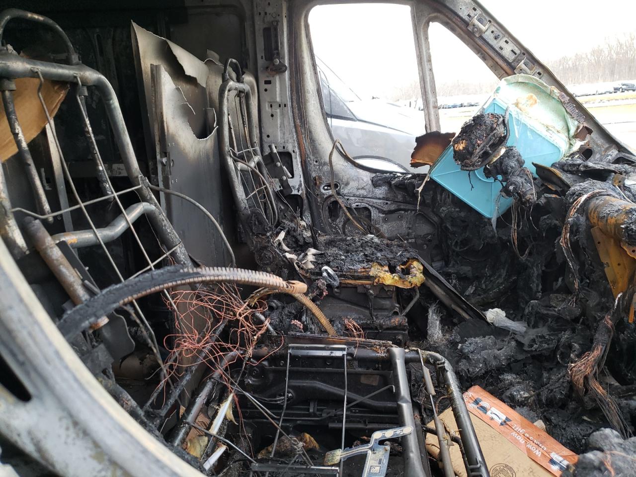 Photo 5 from auction – 2020 RAM PROMASTER with VIN 3C6URVJG5LE140046