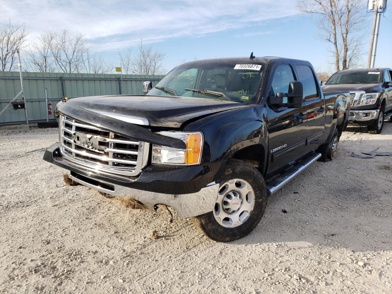 Photo 2 from auction – 2007 GMC SIERRA K25 with VIN 1GTHK23K87F536045