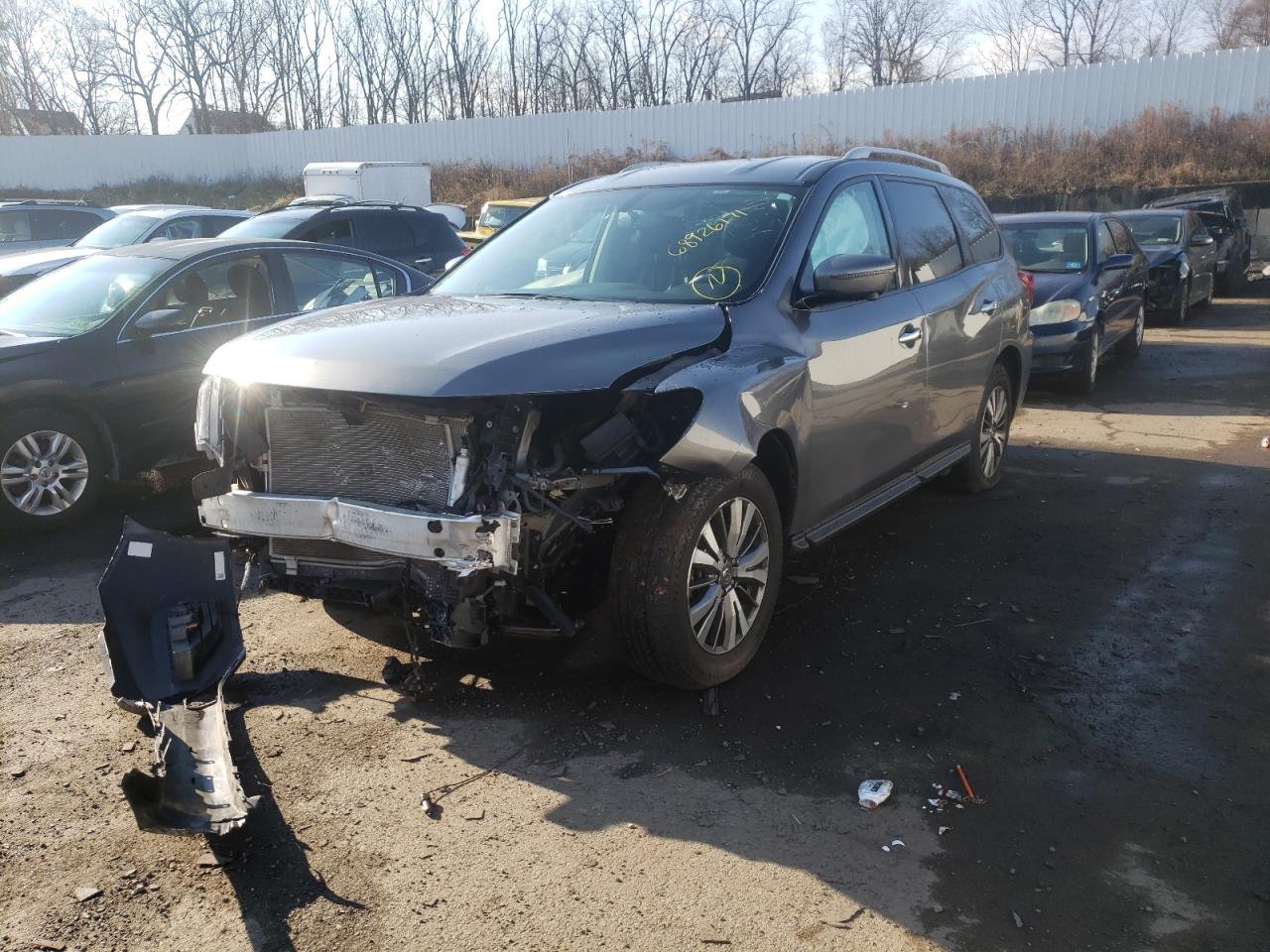Photo 2 from auction – 2019 NISSAN PATHFINDER with VIN 5N1DR2MN3KC642976
