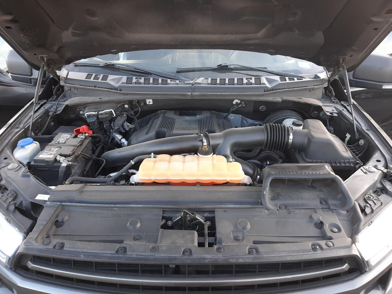 Photo 7 from auction – 2018 FORD F150 SUPER with VIN 1FTEX1CG0JKD66112