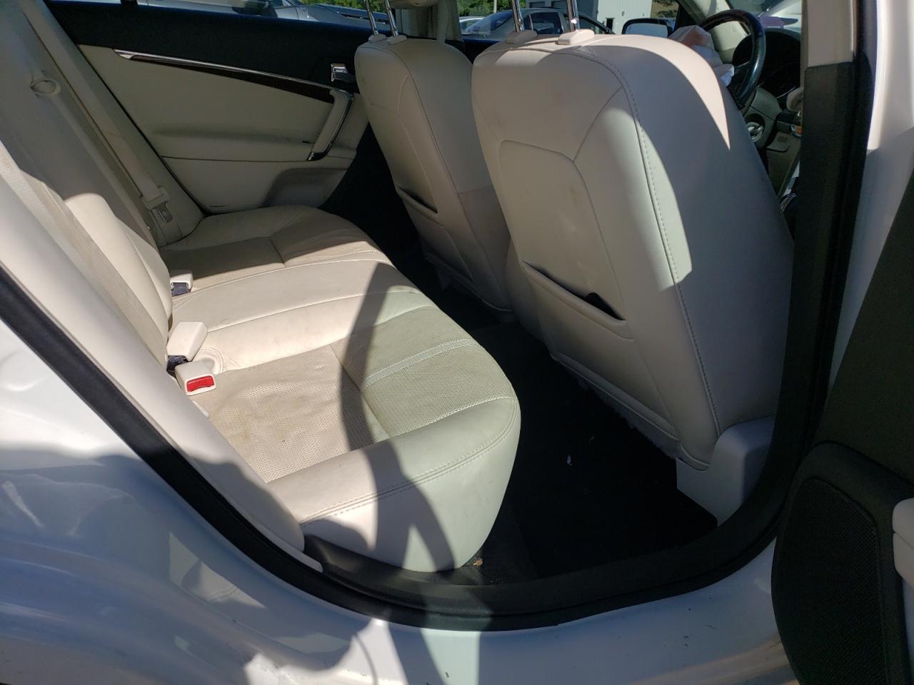 Photo 6 from auction – 2012 LINCOLN MKZ with VIN 3LNHL2JC0CR820383