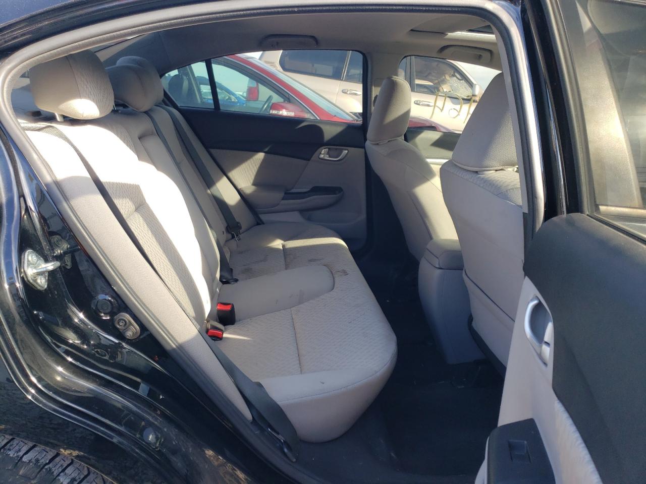 Photo 6 from auction – 2015 HONDA CIVIC EX with VIN 19XFB2F86FE031668