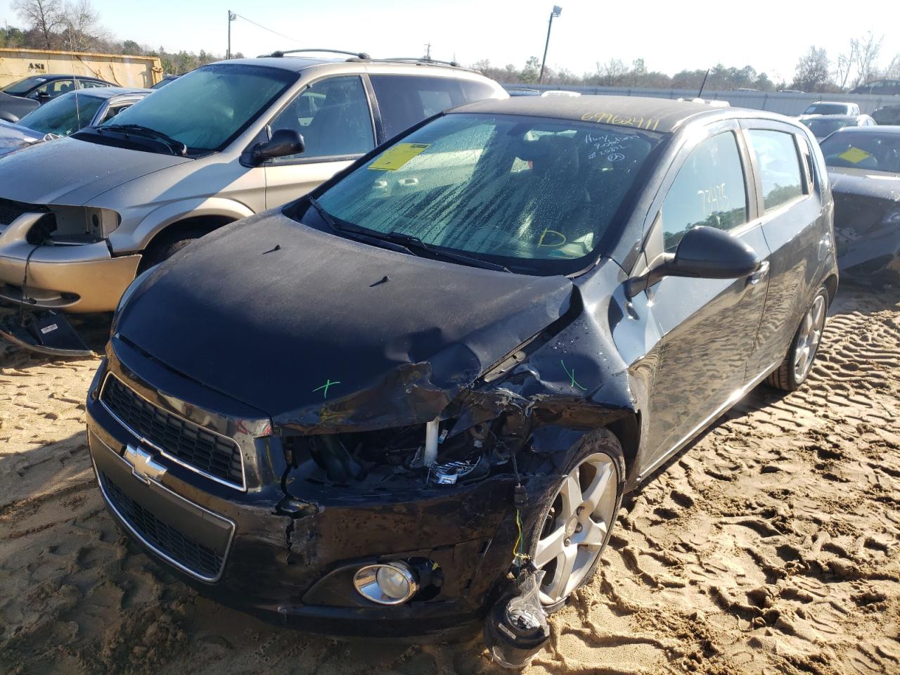 Photo 2 from auction – 2015 CHEVROLET SONIC LTZ with VIN 1G1JE6SB3F4100529