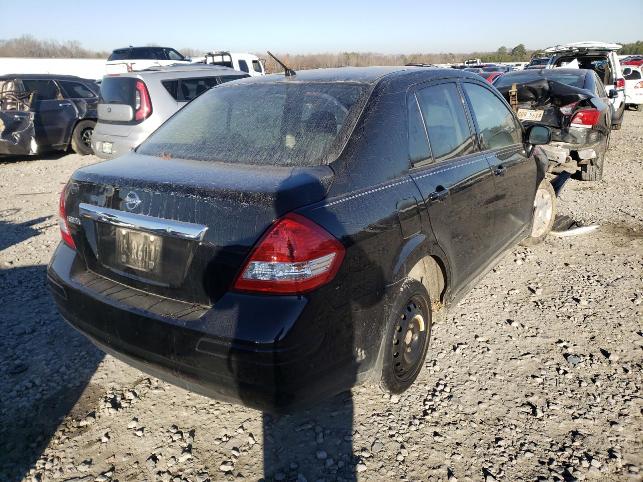 Photo 4 from auction – 2011 NISSAN VERSA S with VIN 3N1BC1AP6BL408139