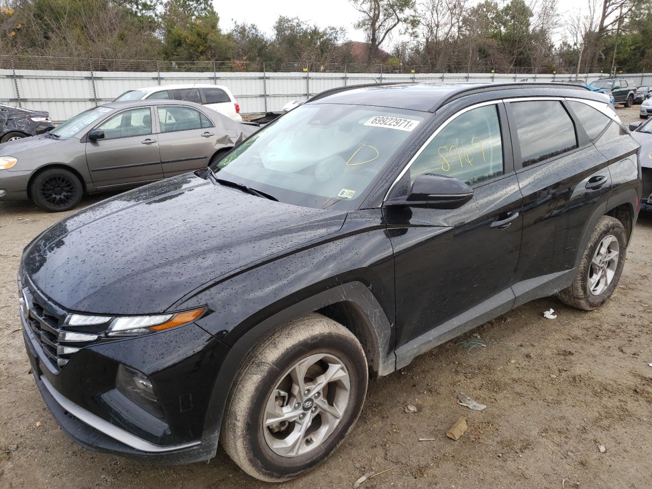 Photo 2 from auction – 2022 HYUNDAI TUCSON SEL with VIN 5NMJBCAE7NH017010