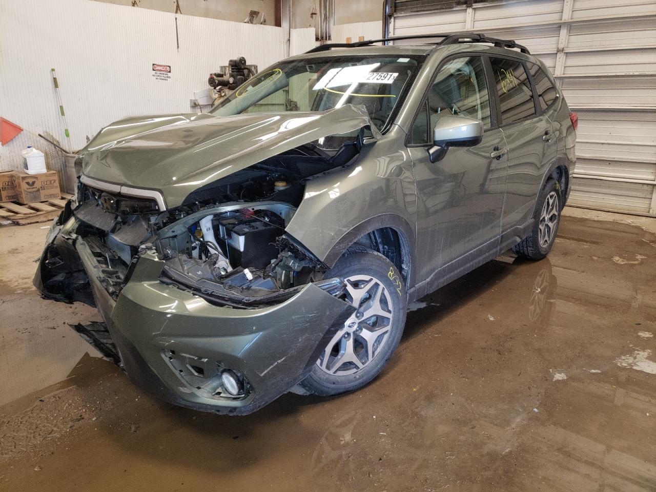 Photo 2 from auction – 2021 SUBARU FORESTER P with VIN JF2SKAJC8MH471078