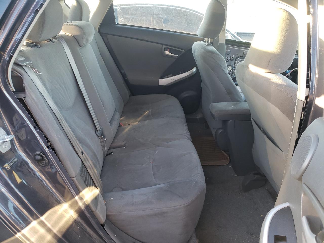 Photo 6 from auction – 2010 TOYOTA PRIUS with VIN JTDKN3DU2A0196792