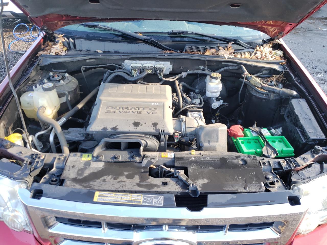 Photo 7 from auction – 2010 FORD ESCAPE XLT with VIN 1FMCU9DG2AKB20882