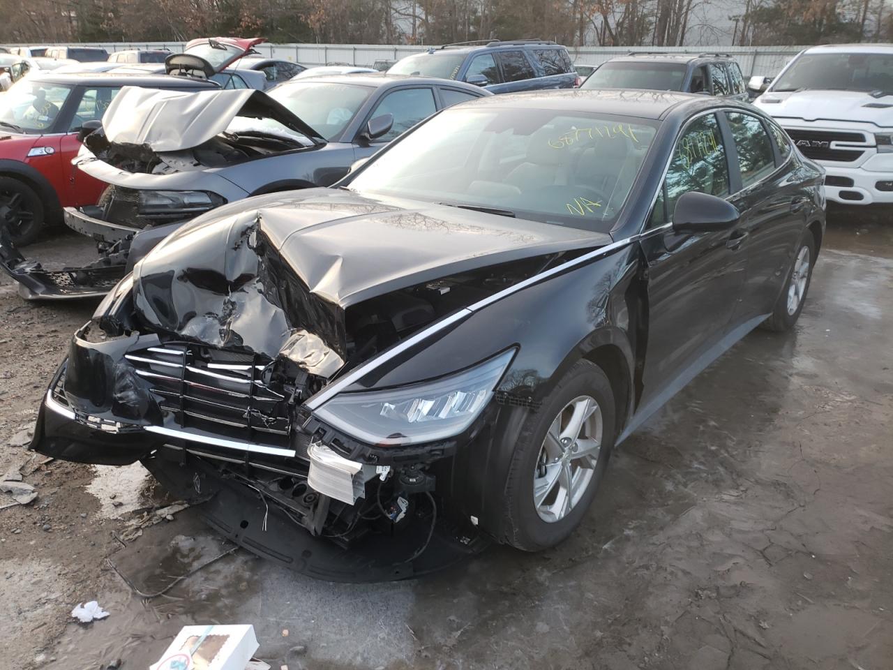 Photo 2 from auction – 2021 HYUNDAI SONATA SE with VIN 5NPEG4JAXMH074048