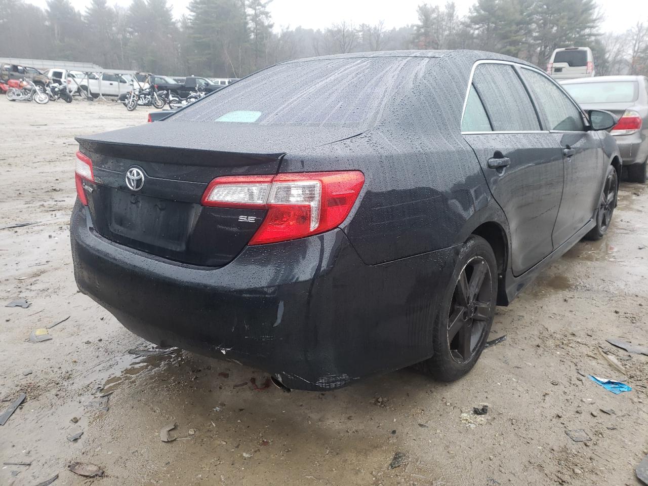 Photo 4 from auction – 2012 TOYOTA CAMRY BASE with VIN 4T1BF1FK7CU097194