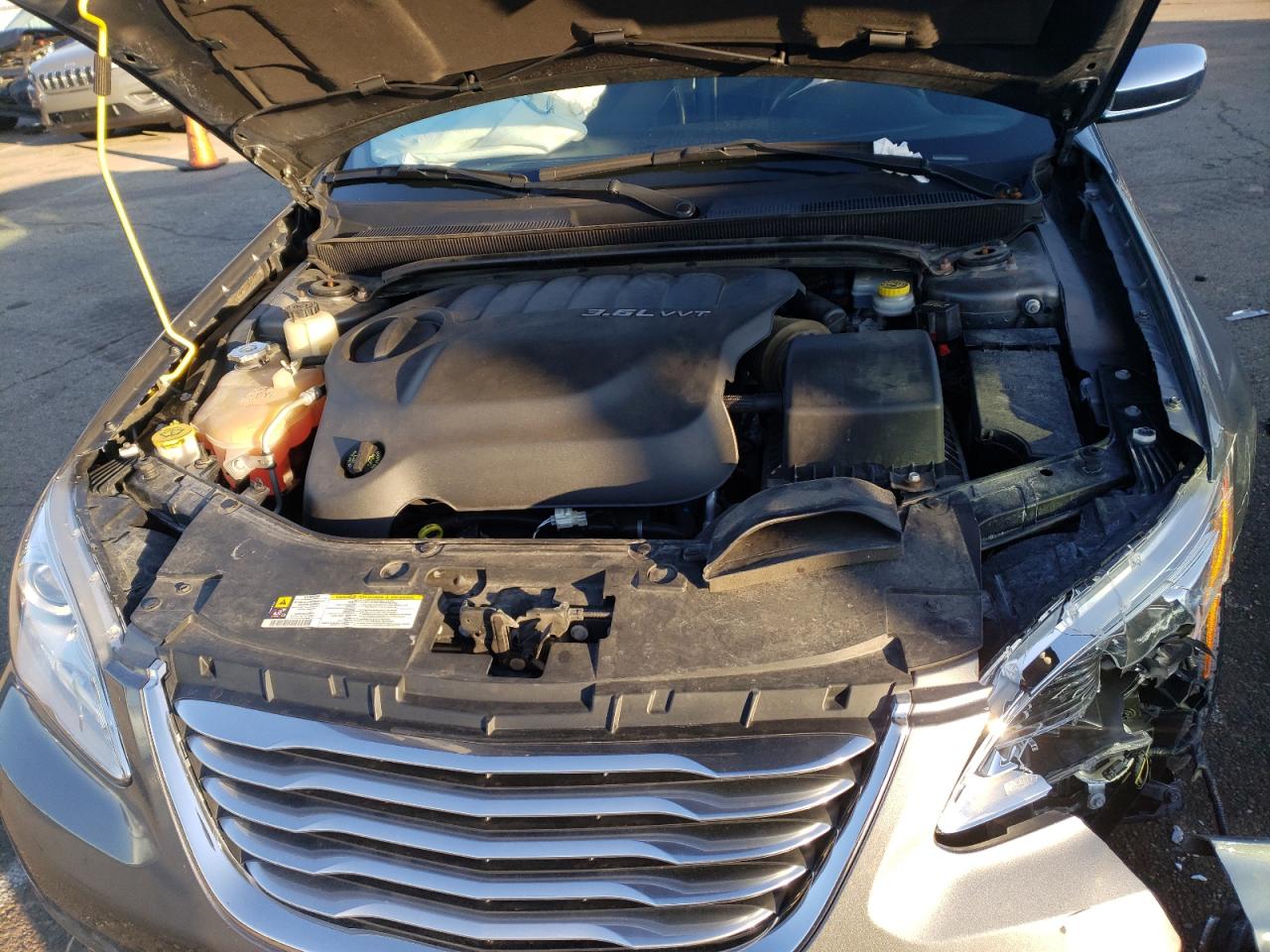 Photo 7 from auction – 2013 CHRYSLER 200 LIMITE with VIN 1C3CCBCG6DN509399