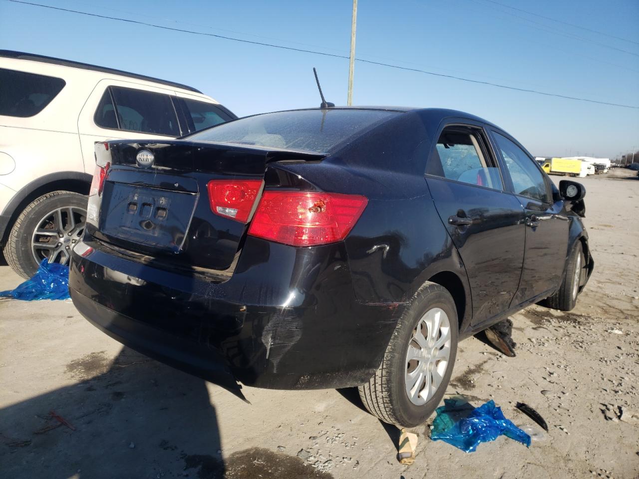 Photo 4 from auction – 2010 KIA FORTE LX with VIN KNAFT4A29A5820653