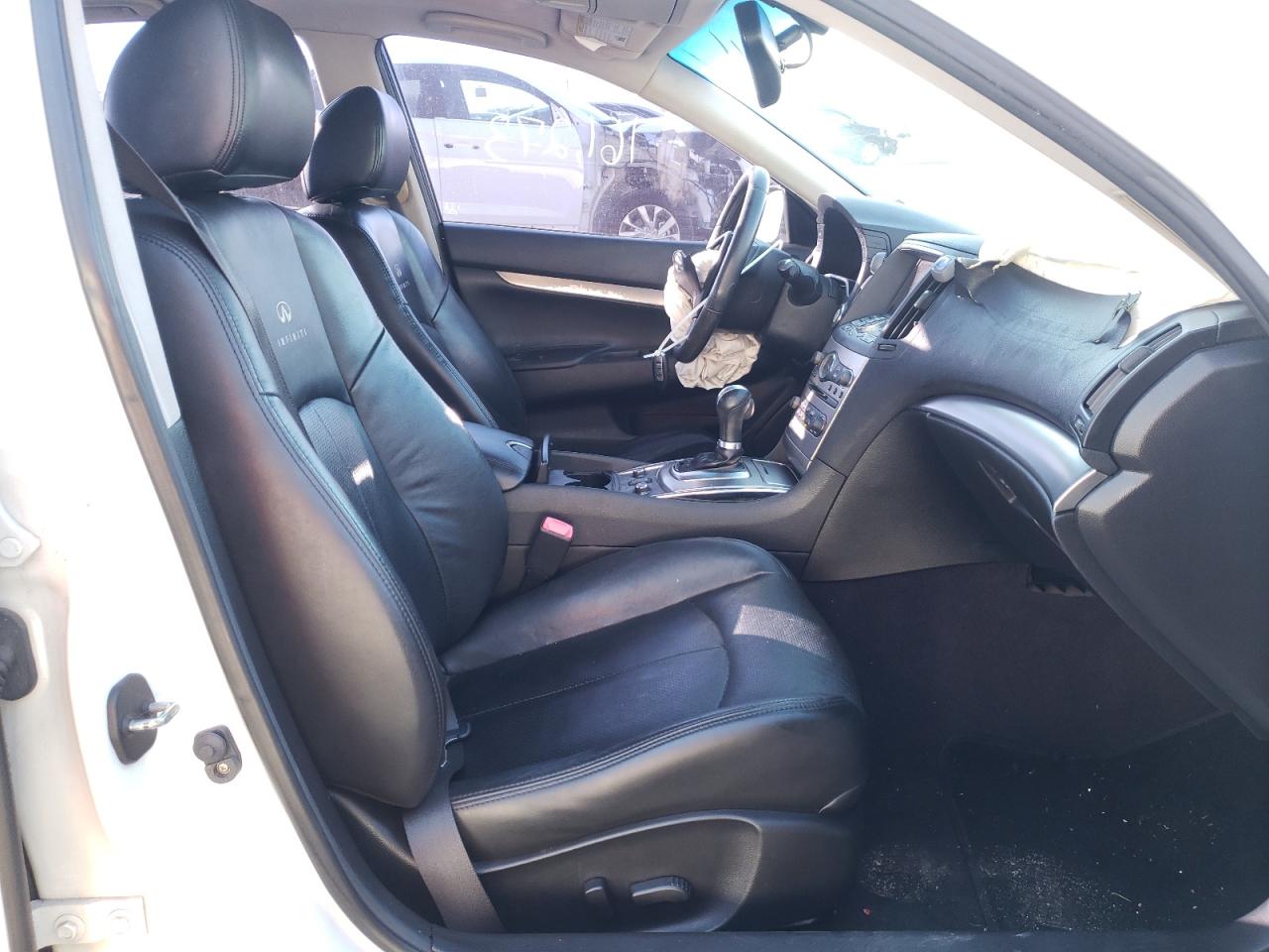 Photo 5 from auction – 2011 INFINITI G37 with VIN JN1CV6AR5BM355808