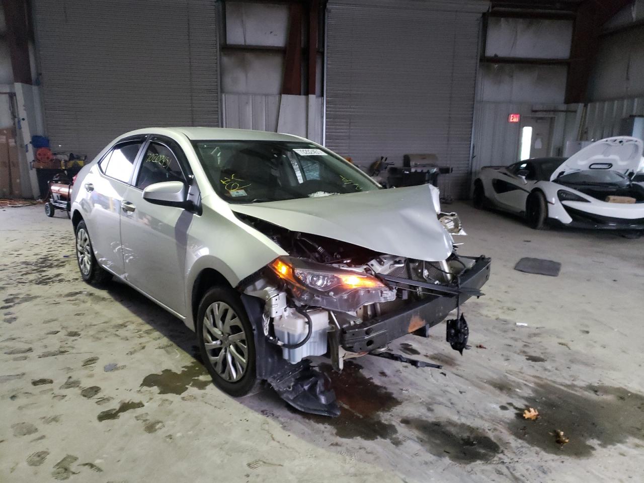 TOYOTA COROLLA L 2019 with VIN 5YFBURHE8KP891522 - Photo from auction