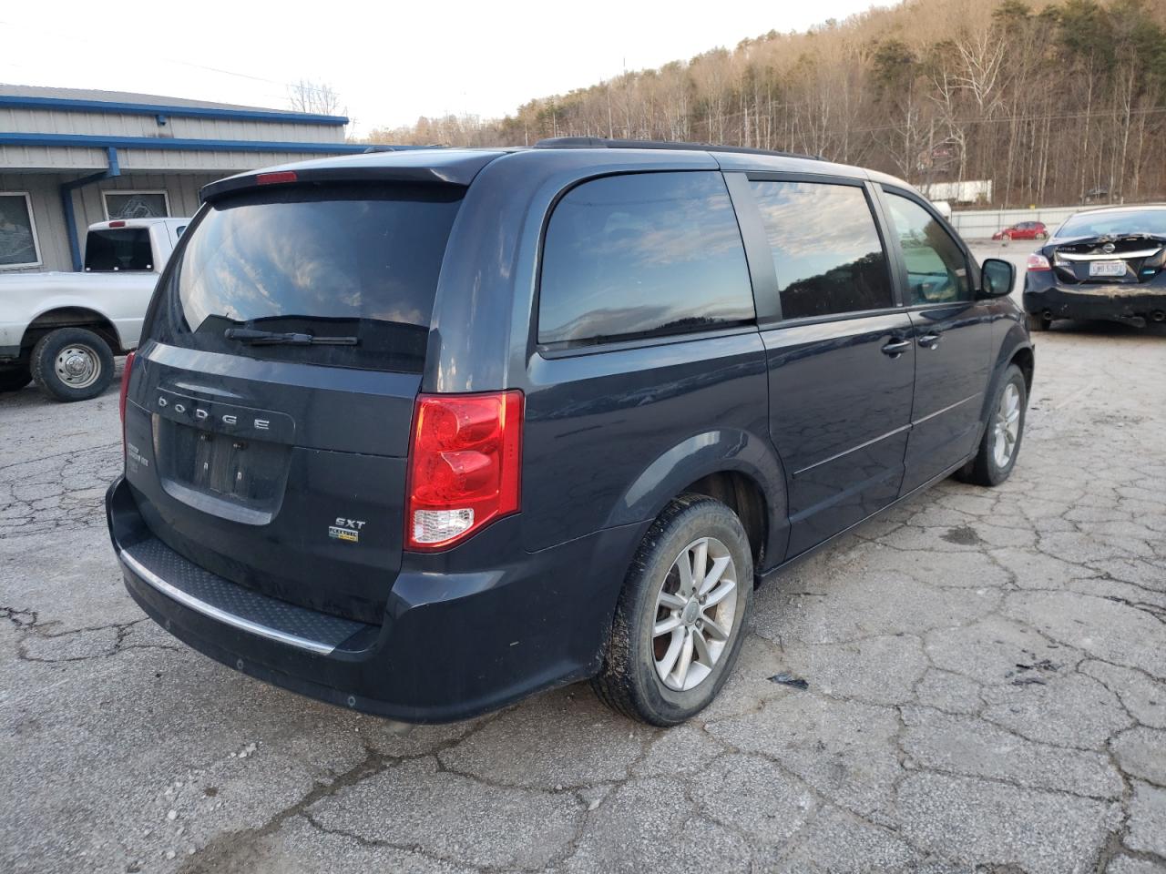 Photo 4 from auction – 2014 DODGE GRAND CARA with VIN 2C4RDGCG0ER321269