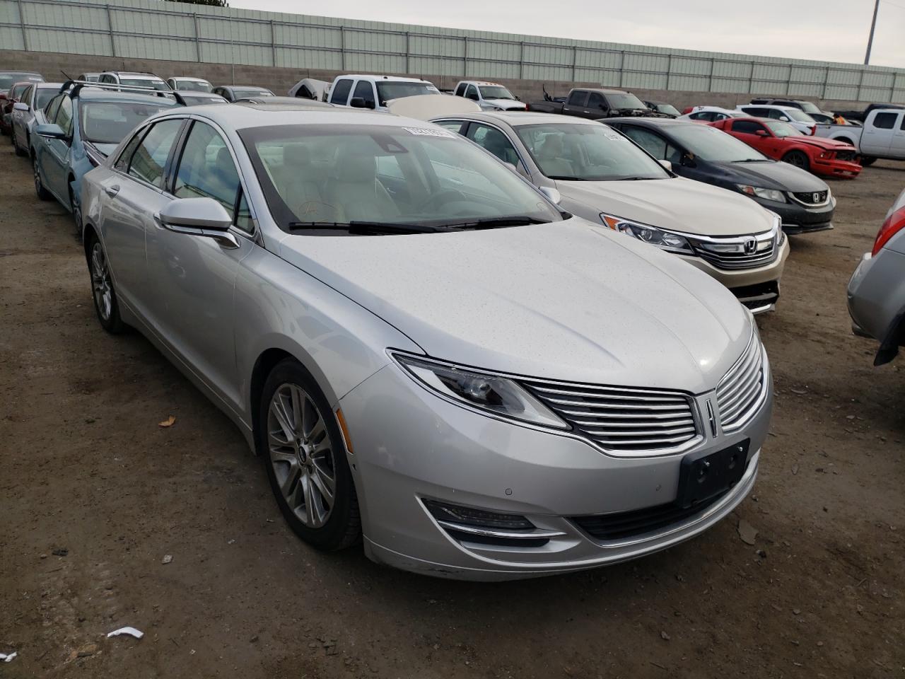 LINCOLN MKZ 2013 with VIN 3LN6L2J97DR812889 - Photo from auction
