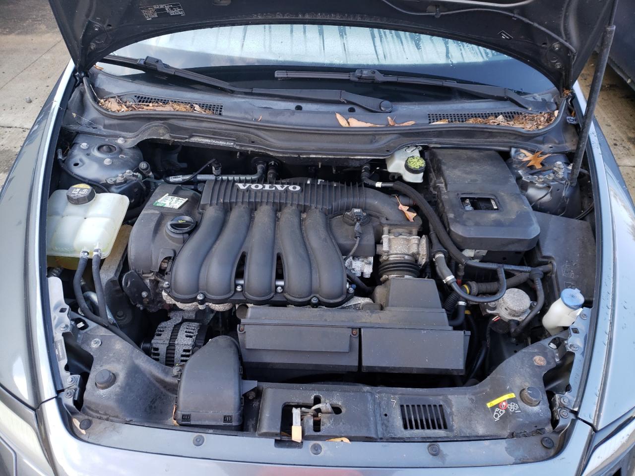 Photo 7 from auction – 2010 VOLVO C30 with VIN YV1390MS7A2486434