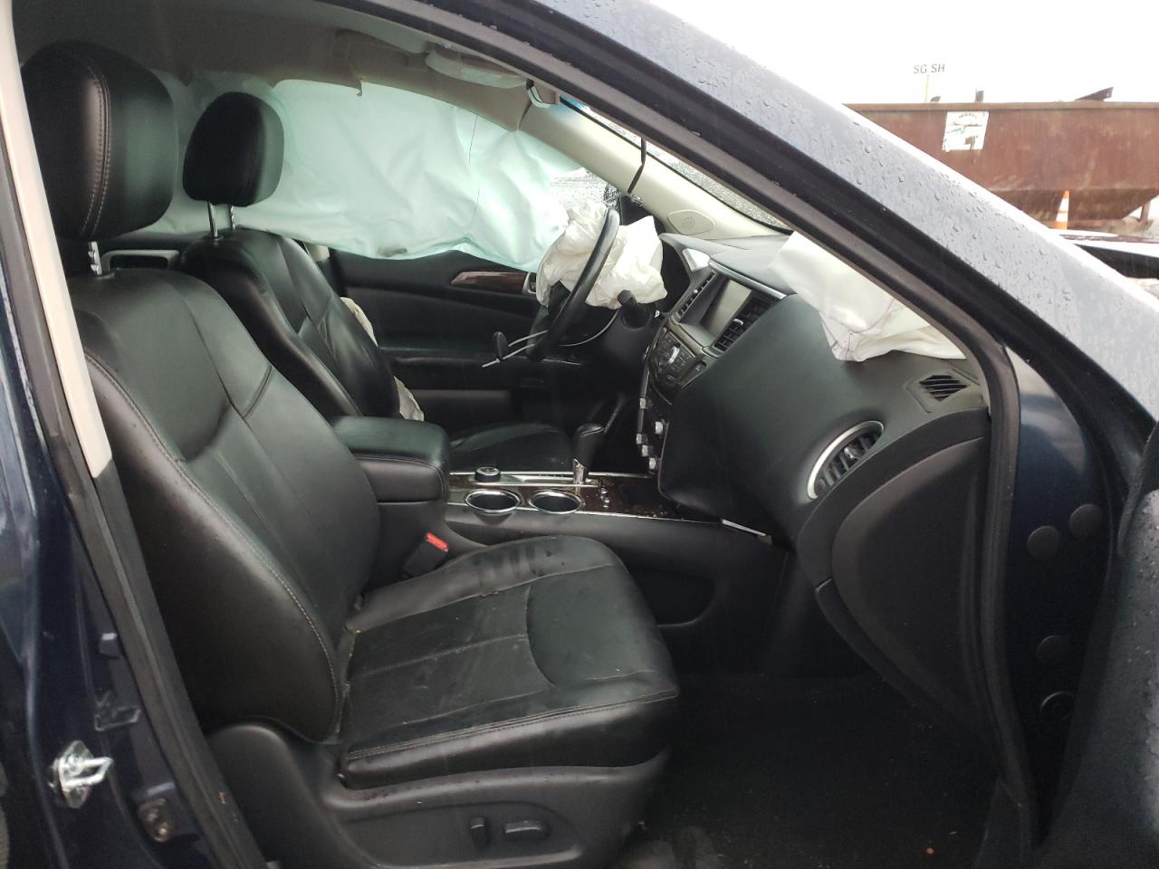 Photo 5 from auction – 2013 NISSAN PATHFINDER with VIN 5N1AR2MM5DC656875