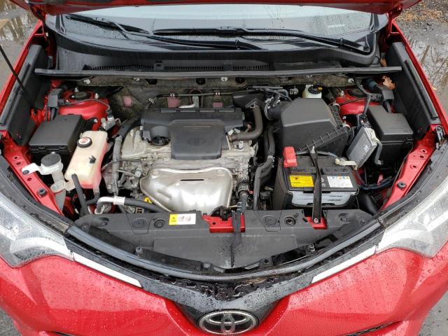Photo 7 from auction – 2017 TOYOTA RAV4 LE with VIN JTMBFREV4HJ154555