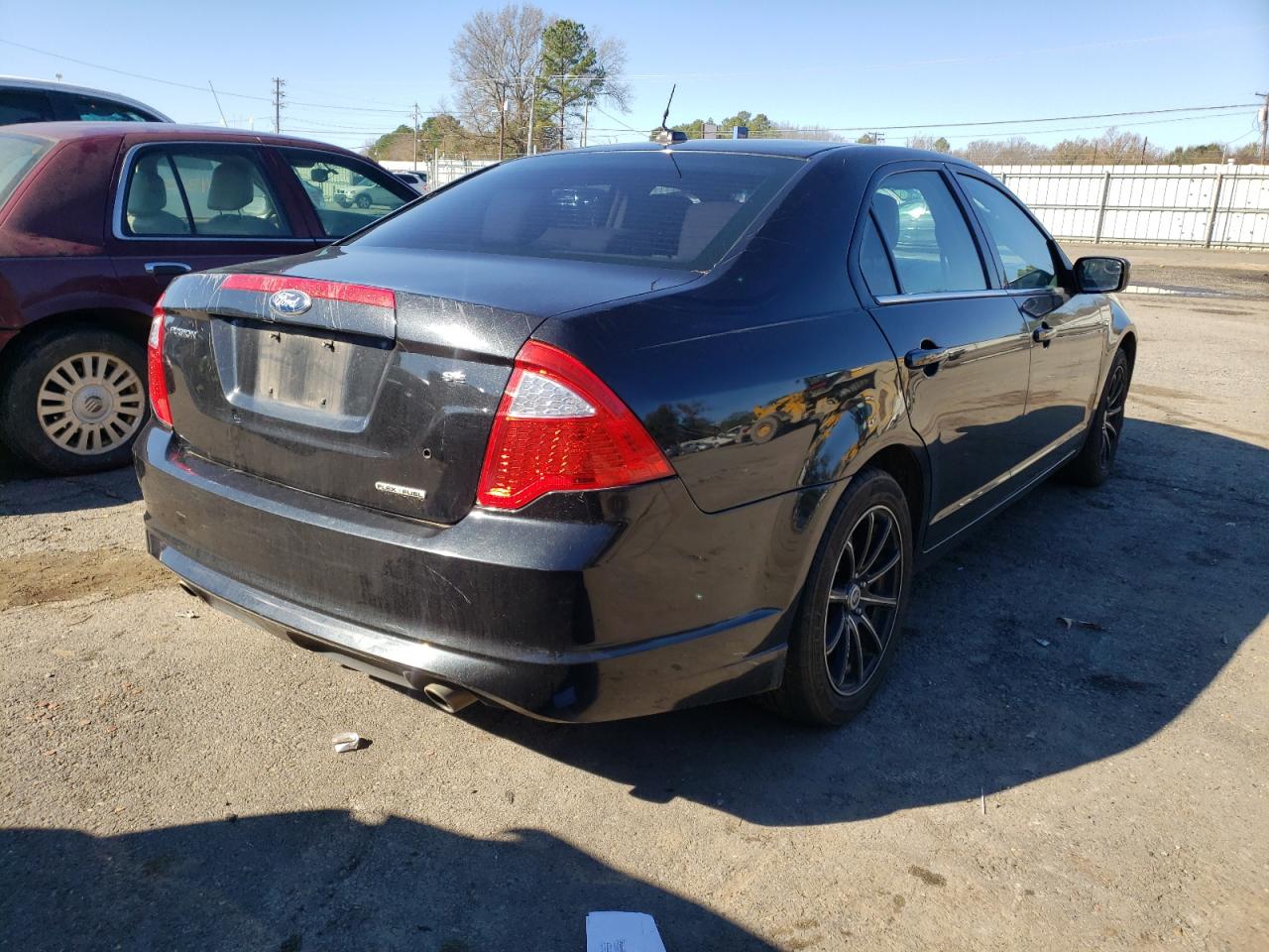 Photo 4 from auction – 2011 FORD FUSION SE with VIN 3FAHP0HG2BR269190