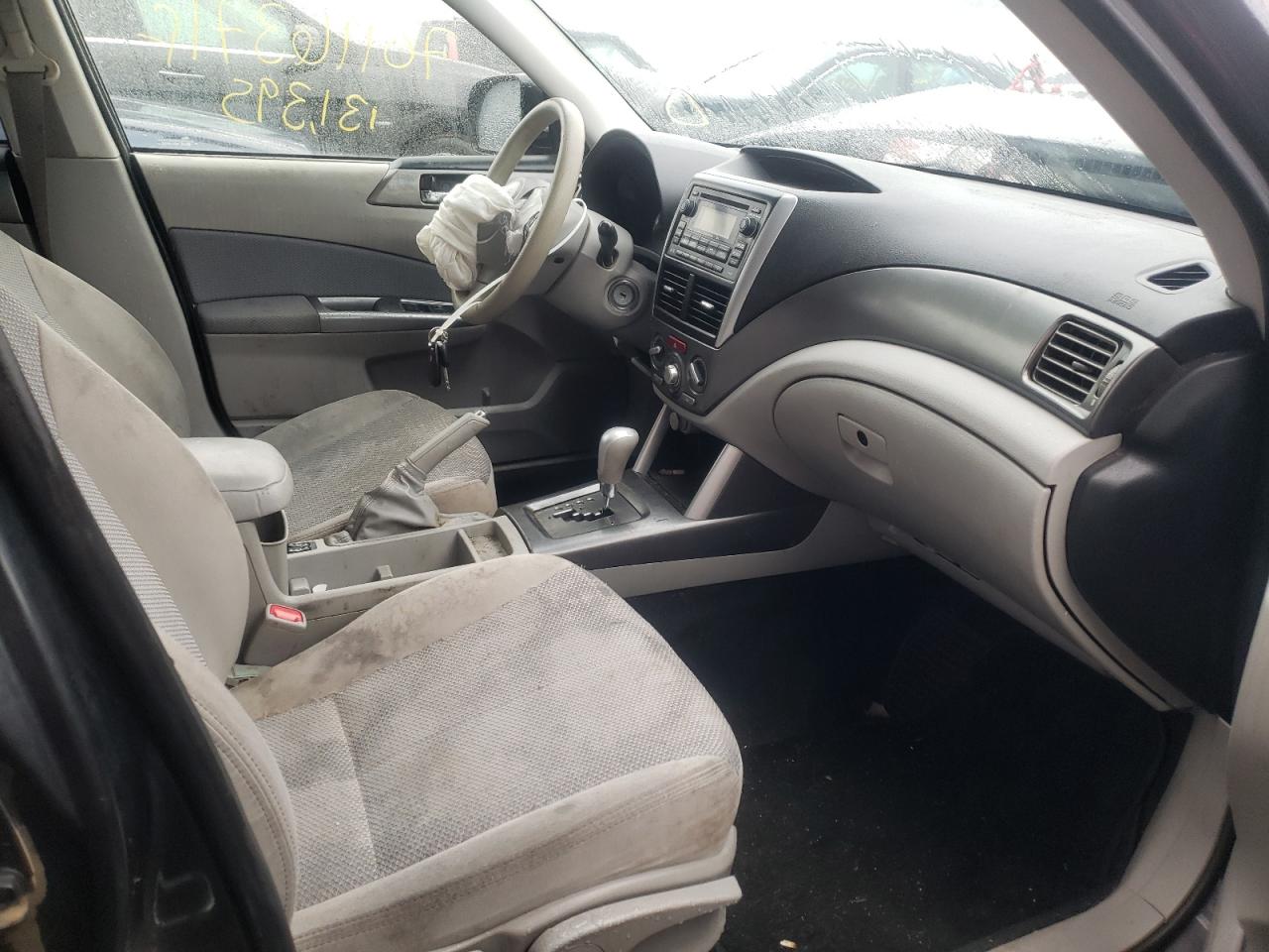 Photo 5 from auction – 2013 SUBARU FORESTER 2 with VIN JF2SHADC0DH445973