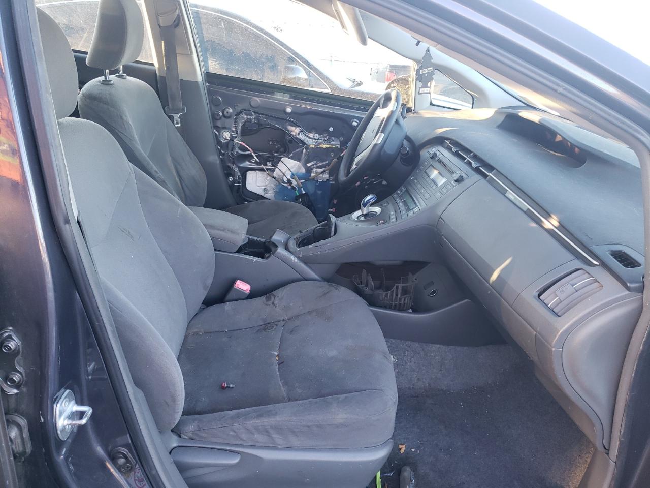 Photo 5 from auction – 2010 TOYOTA PRIUS with VIN JTDKN3DU2A0196792
