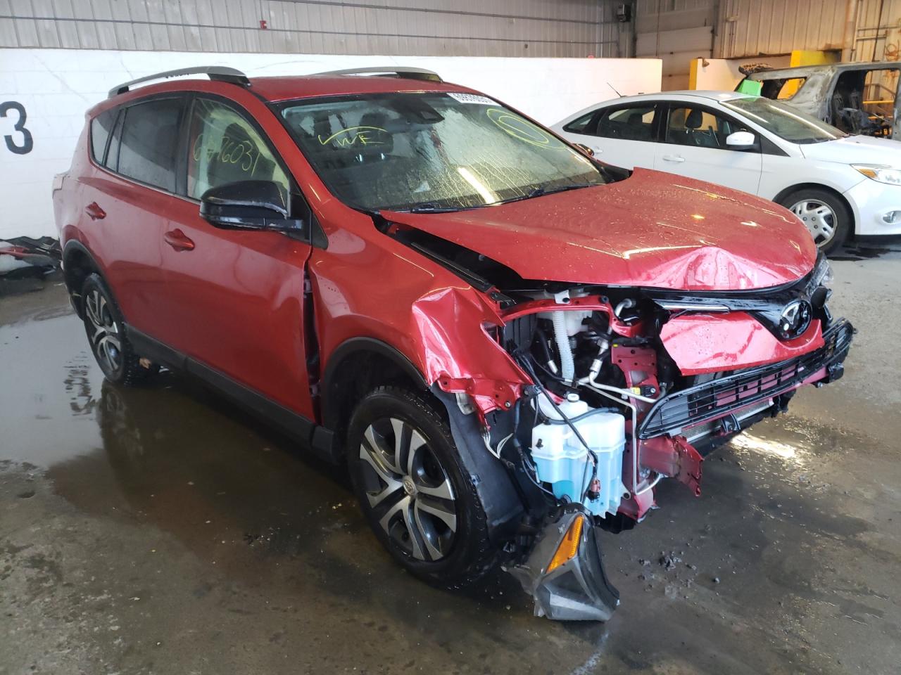 Photo 1 from auction – 2017 TOYOTA RAV4 LE with VIN JTMBFREV0HJ131922