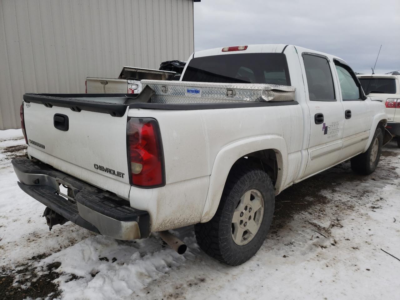Photo 4 from auction – 2004 CHEVROLET SILVERADO with VIN 2GCEK13T441430202