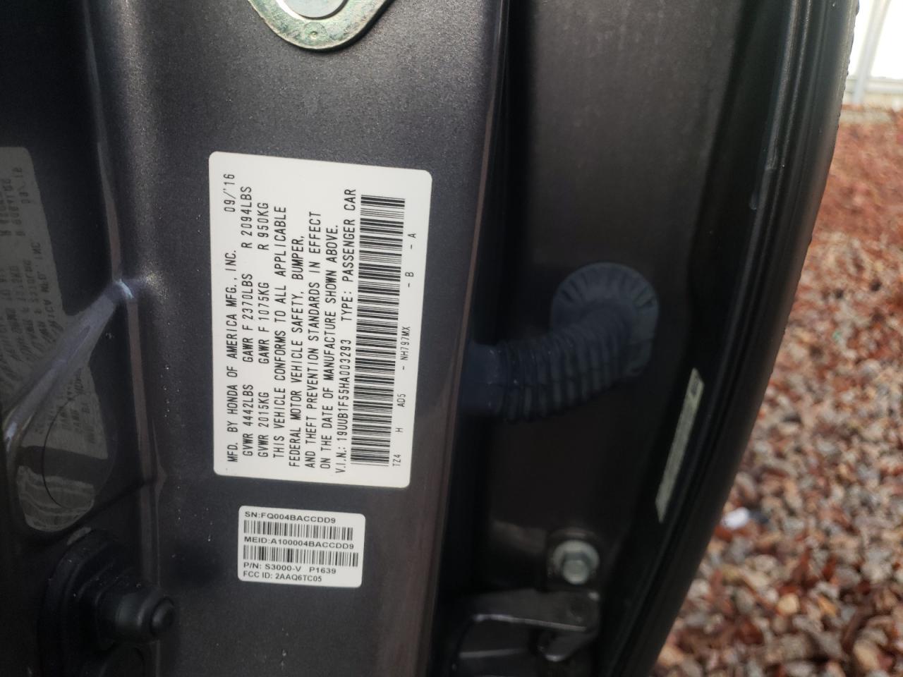 Photo 10 from auction – 2017 ACURA TLX TECH with VIN 19UUB1F55HA003293