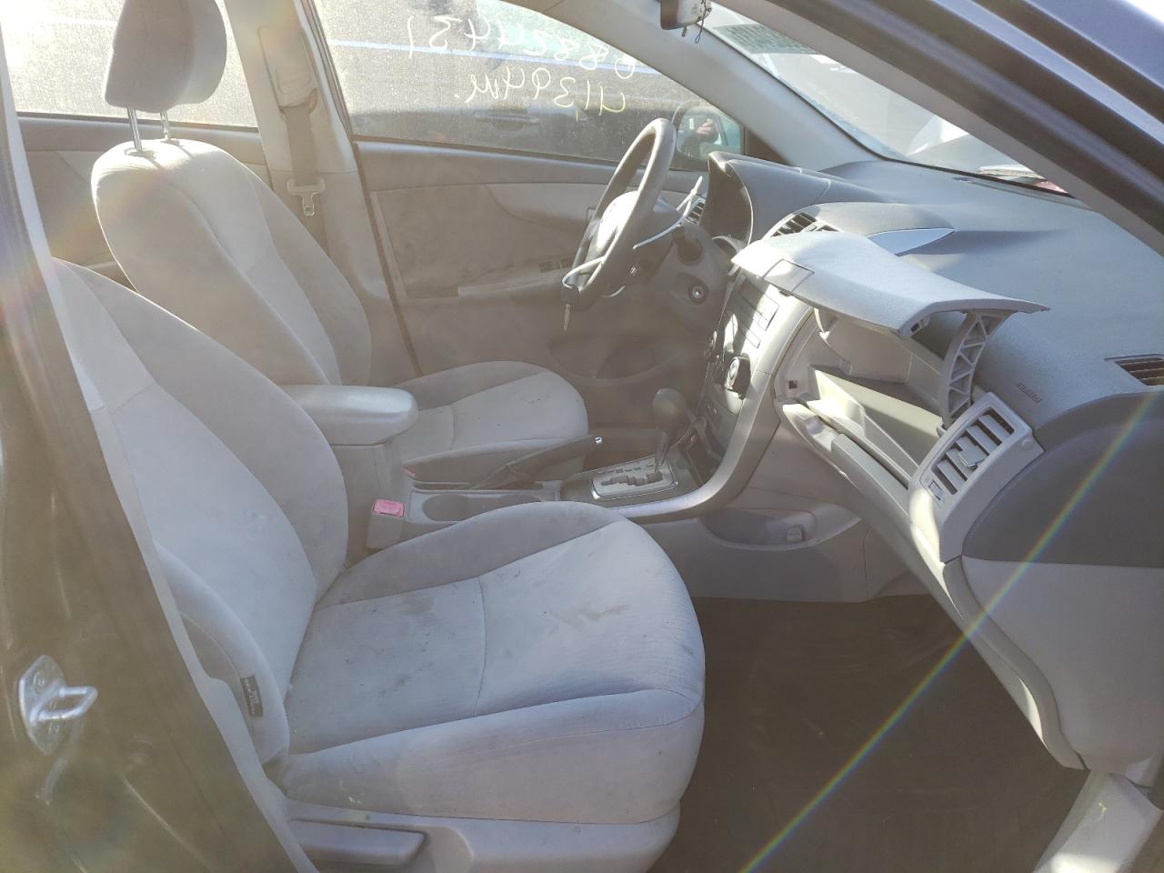 Photo 5 from auction – 2010 TOYOTA COROLLA BA with VIN JTDBU4EE7A9096666