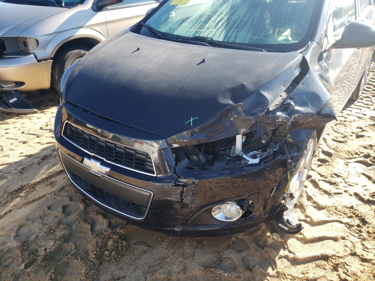 Photo 9 from auction – 2015 CHEVROLET SONIC LTZ with VIN 1G1JE6SB3F4100529