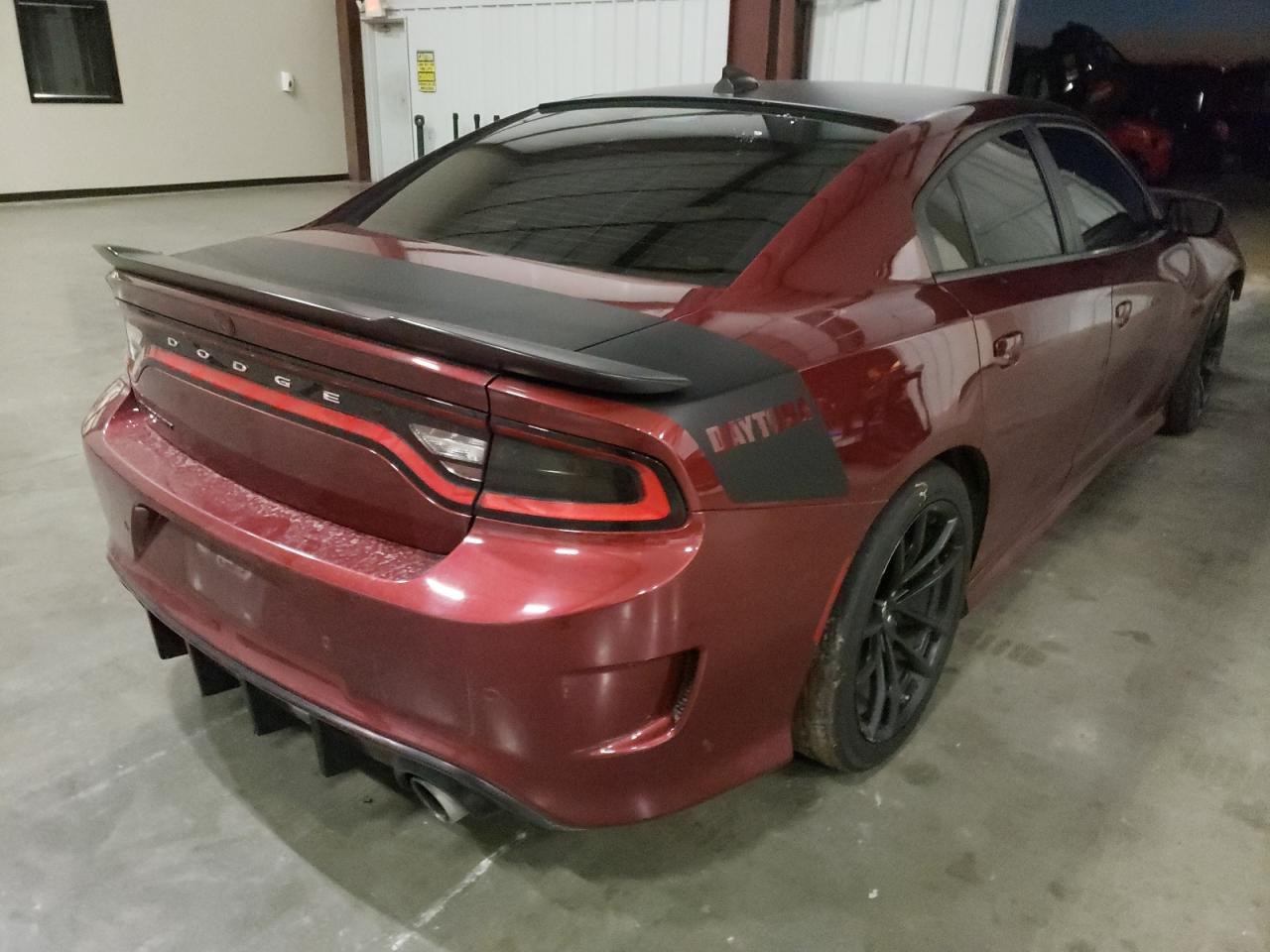 Photo 4 from auction – 2017 DODGE CHARGER R/ with VIN 2C3CDXGJ3HH529107