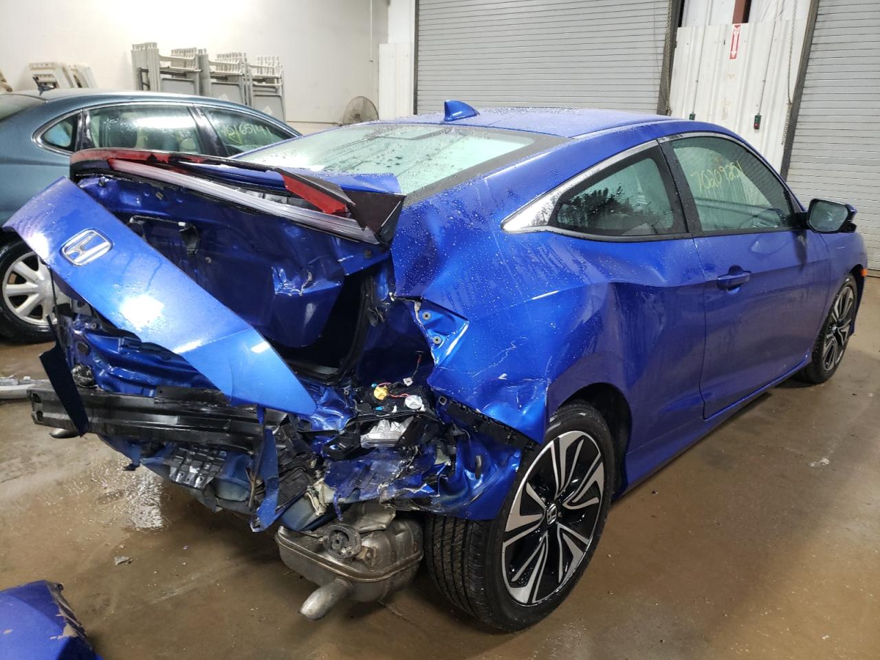 Photo 4 from auction – 2018 HONDA CIVIC EX with VIN 2HGFC3B33JH351980